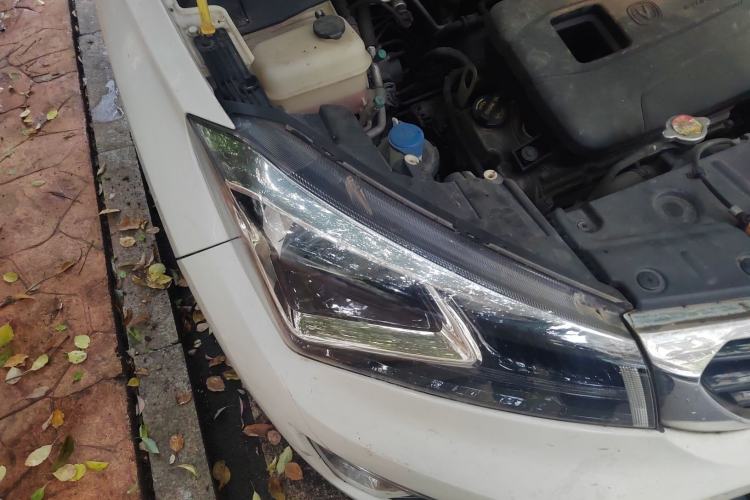 Used CHANGAN CS15 2016 1.5L Manual Fashion Edition Right Front Headlight