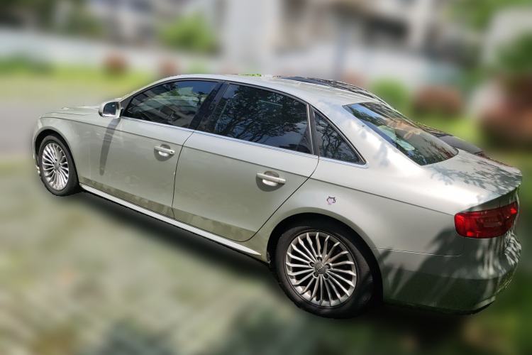 Used Audi A4L 2015 35 TFSI Millionth Anniversary Comfort Edition
