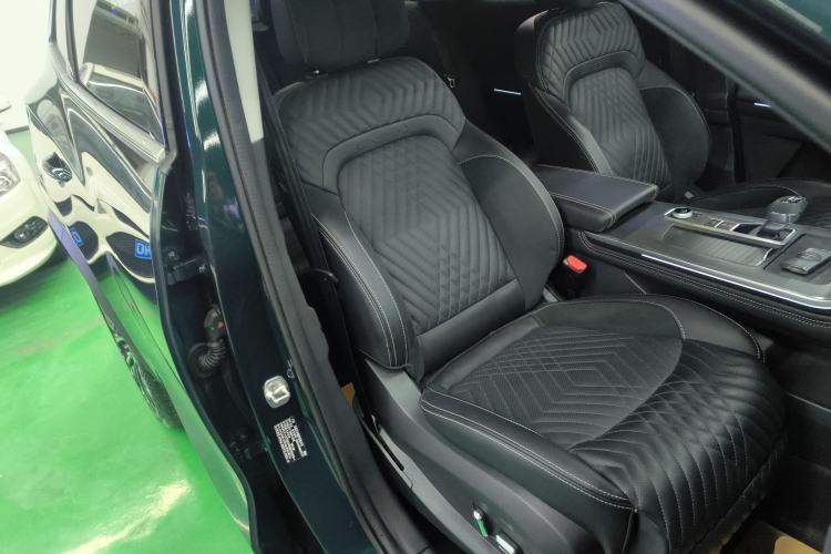 Used EXEED Lingyun 2023 400T Two-Wheel-Drive Star Prestige Edition