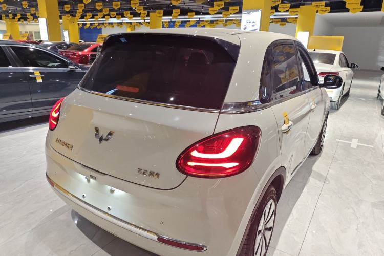 Used Wuling Bingo 2023 333km Enjoy+ Version
