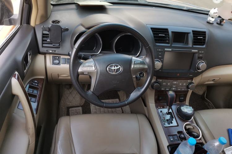 Used Toyota Highlander 2009 3.5L 4x4 7-Seater Luxury Edition Steering Wheel