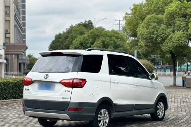 Used Dongfeng Fengon 370 2016 1.5L Manual Standard Edition SFG15-05 7 Seats