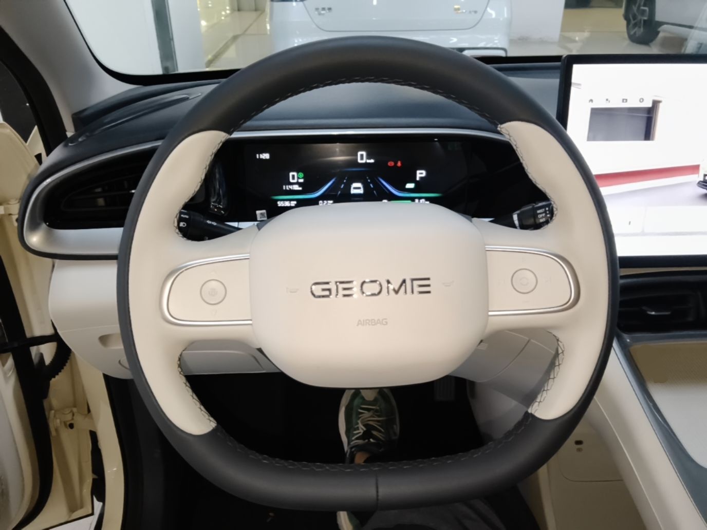 Geely Galaxy Geome 2025 310km Dream Edition — снимка 13