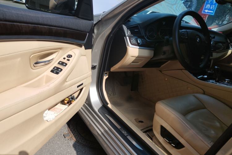 Used BMW 5 Series 2013 525Li Leading Model Driver Seat