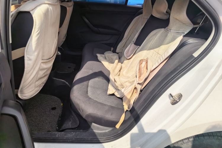 Used Volkswagen Santana 2016 1.6L Manual Fashion Edition