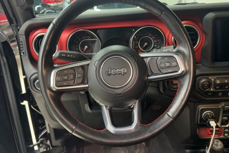 Used Jeep Wrangler 2021 2.0T Robin Hood Four-Door Edition Steering Wheel
