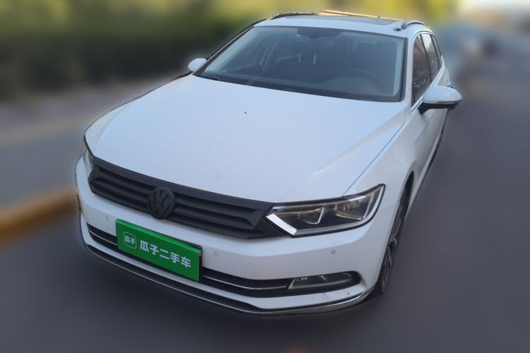 Used Volkswagen Variant 2017 380TSI Two-Wheel Drive Comfort Edition