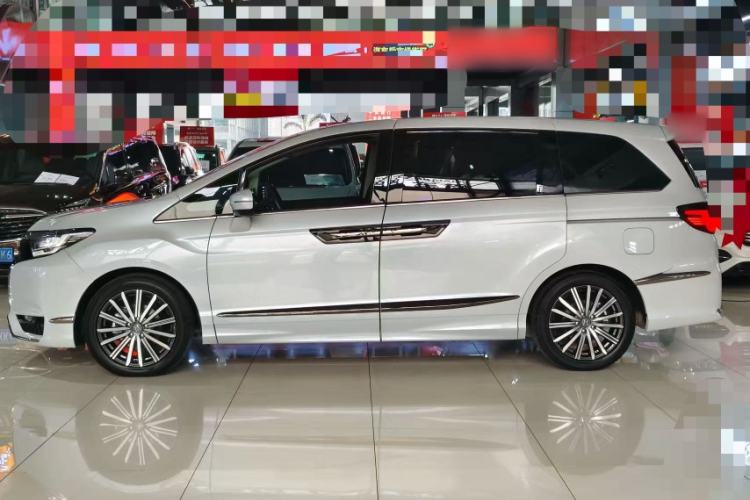 Used Honda Elysion 2024 2.0L eHEV Luxury Edition
