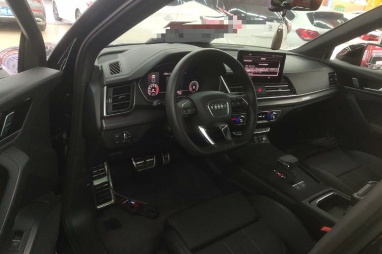 Used Audi Q5L 2025 quattro 45th Anniversary Edition 40 TFSI Luxury Dynamic Model
