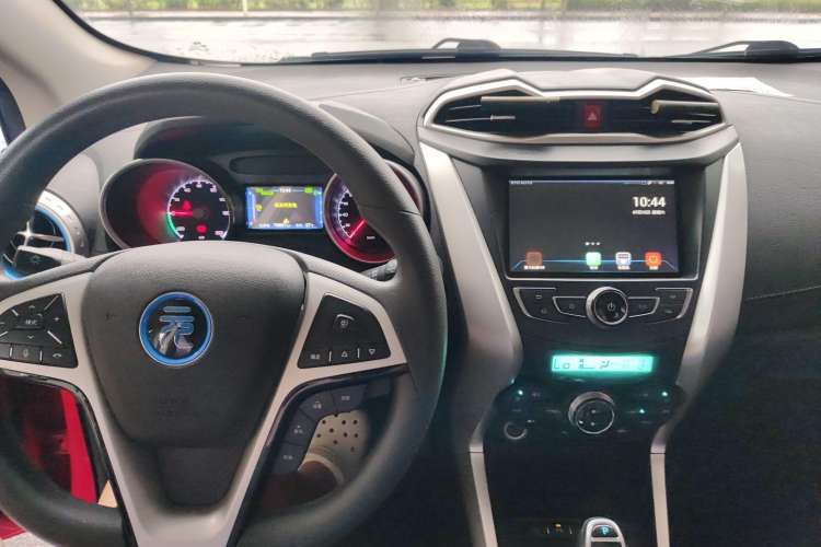 Used BYD Yuan New Energy 2018 EV360 Smart Connect Cool Edition
