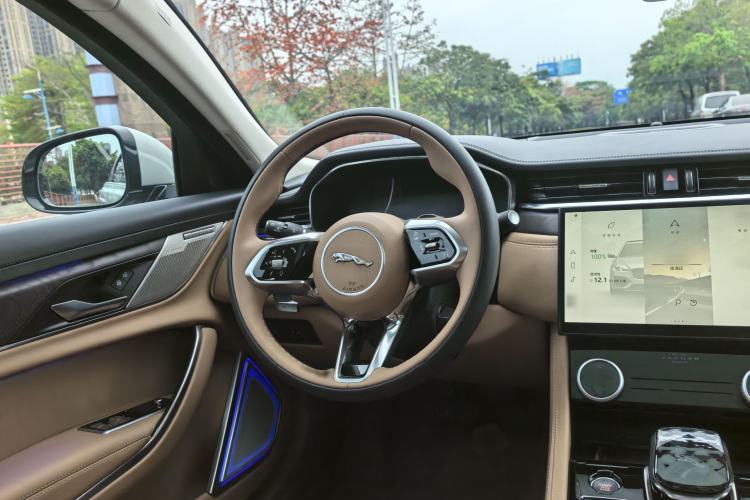 Used Jaguar XFL 2024 2.0T P250 Two-Wheel Drive Prestige Luxury Edition