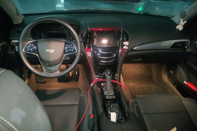 Used Cadillac ATS-L 2017 28T Fashion Edition Center Console