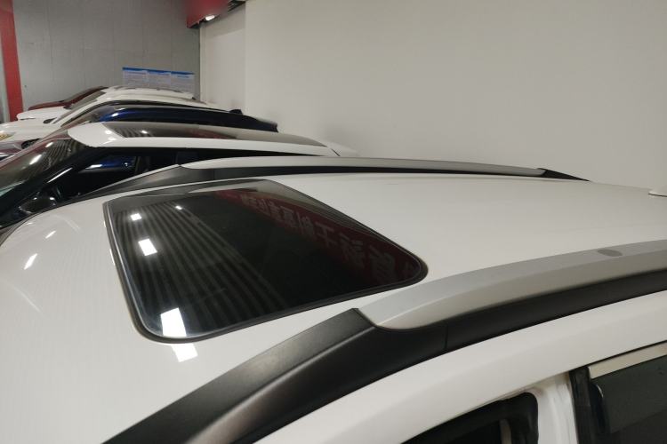 Used Haval M6 2019 1.5T DCT Two-Wheel Drive Elite Version China V Standard Roof