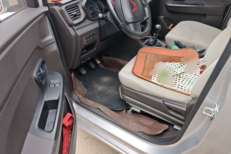 Used Wuling Hongguang V 2022 1.5L Enjoy Edition Electric-Powered LAR
