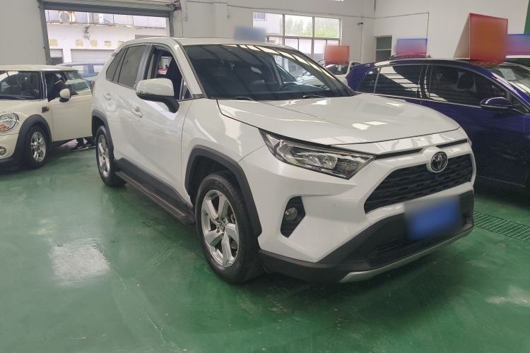 Used Toyota RAV4 2022 2.0L CVT Two-Wheel Drive Fashion Plus Edition Exterior 1