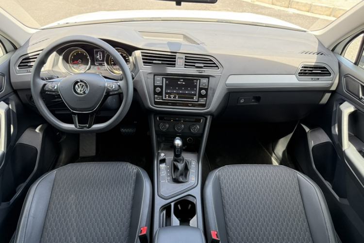 Used Volkswagen Tiguan L 2019 330TSI Automatic Two-Wheel Drive Luxury Edition China VI Standard