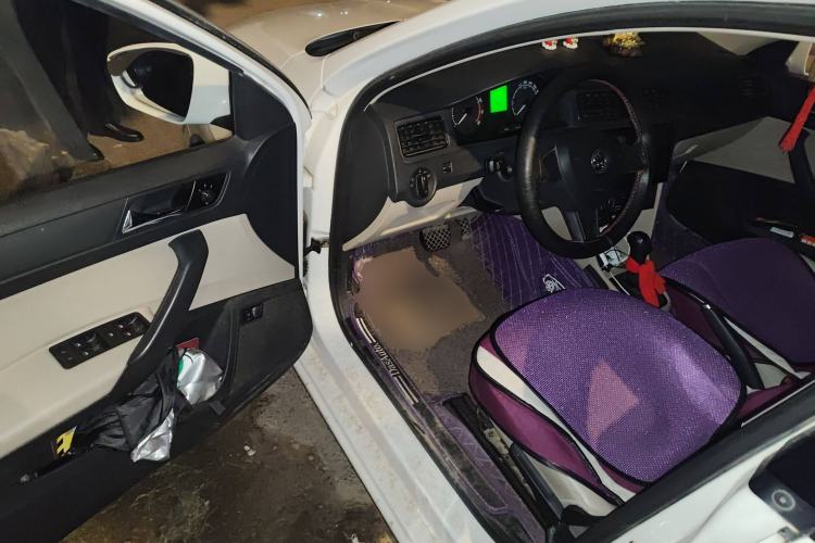 Used Skoda Rapid 2015 1.6L Automatic Smart Selection Model