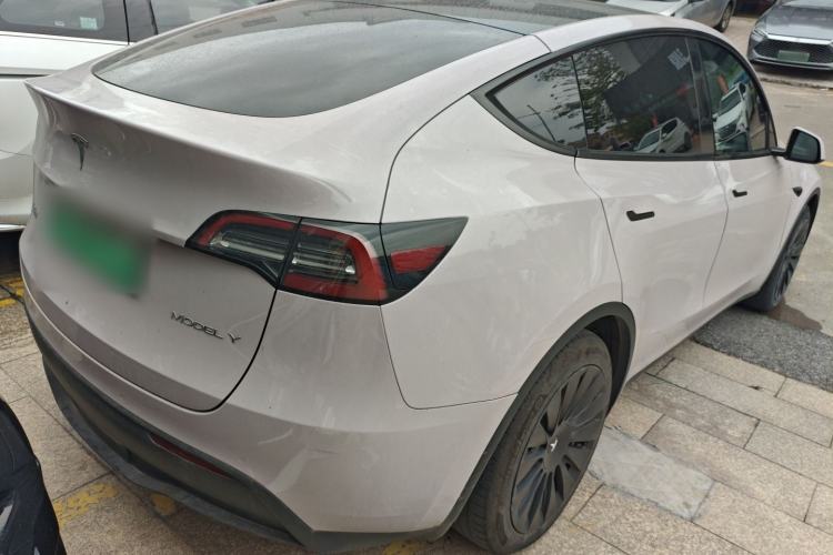 Used Tesla Model Y 2021 Standard Range Rear-Wheel Drive Version Rear Right 45 Deg