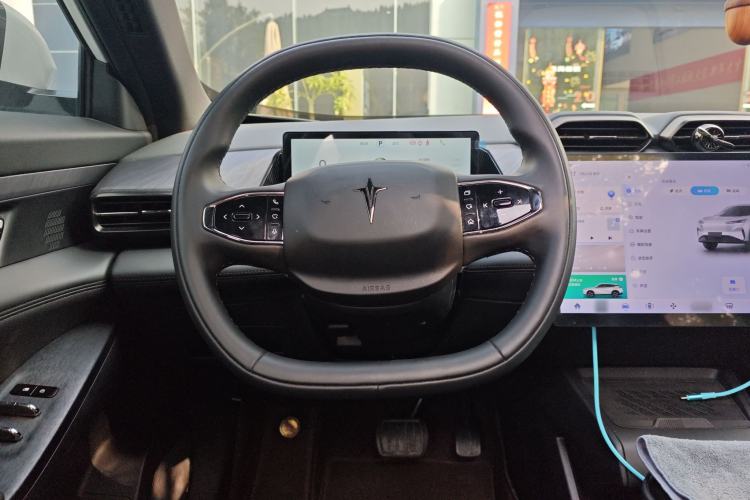 Used HEDMOS 06 2025 Model 520km