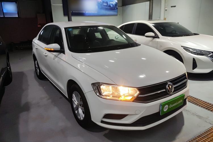 Used Volkswagen Bora 2016 1.6L Automatic Fashion Model
