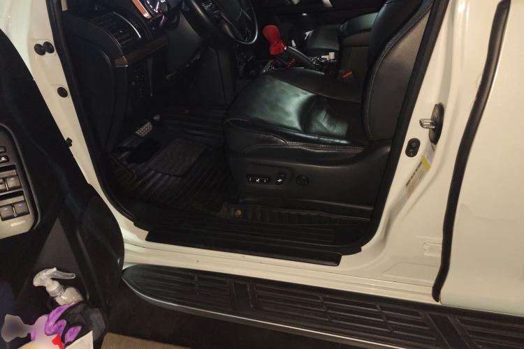 Used Toyota Prado 2018 3.5L Automatic TX-L with Rear-Mounted Spare Tire
