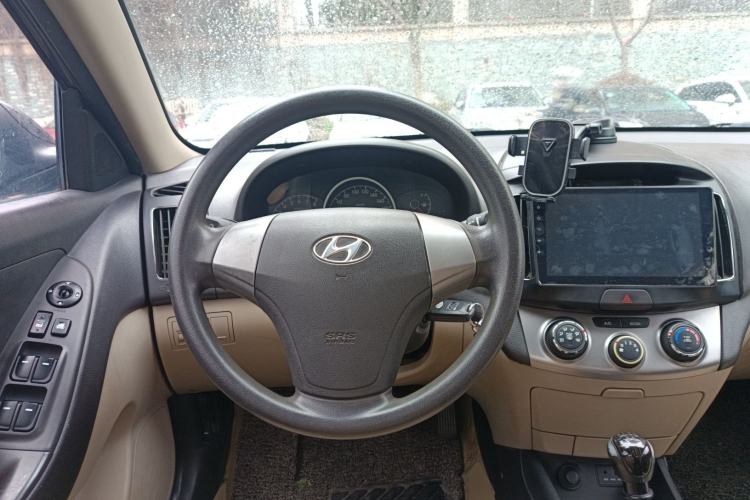 Used Hyundai Celesta 2011 1.6L Manual Comfort Edition