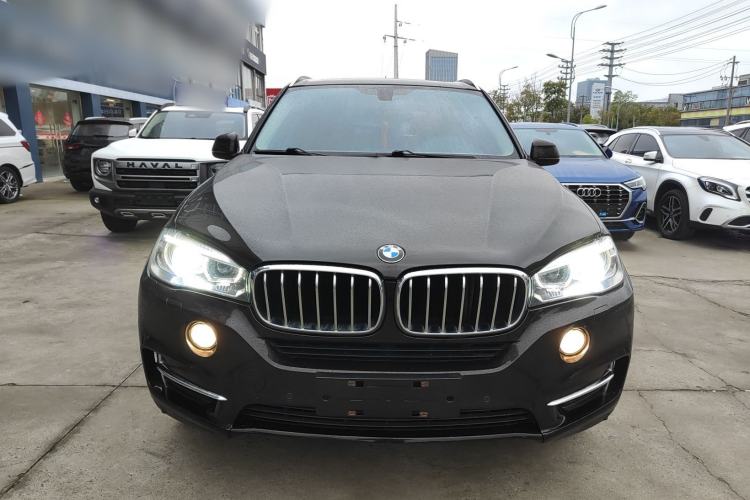 Used BMW X5 2017 xDrive28i Front