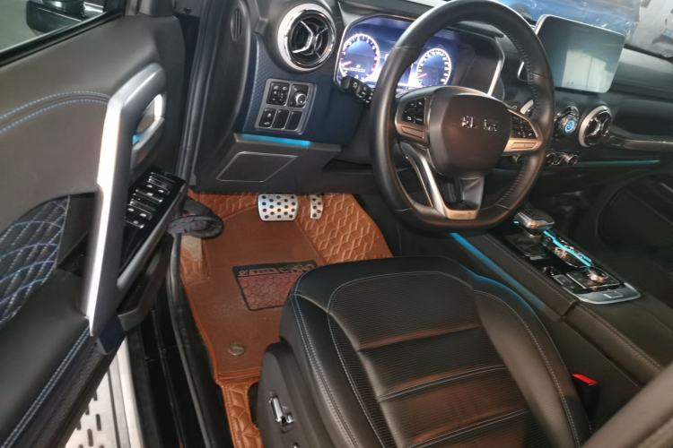 Used BAIC Off-Road BJ40 2023 2.0T Automatic Four-Wheel Drive Urban Hunter Edition Chivalrous Type
