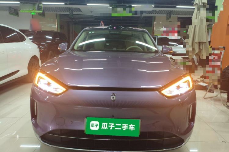 Used Hima AITO M5 2025 Extended-Range Ultra All-Wheel-Drive Version Front