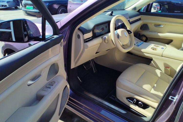 Used Hima AITO M5 2025 Extended-Range Ultra All-Wheel-Drive Version