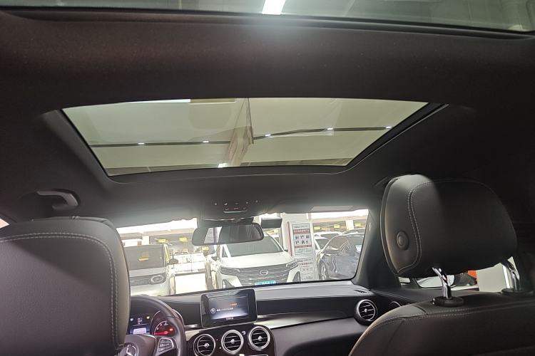 Used Mercedes-Benz GLC 2017 GLC 260 4MATIC Luxury Model Headliner