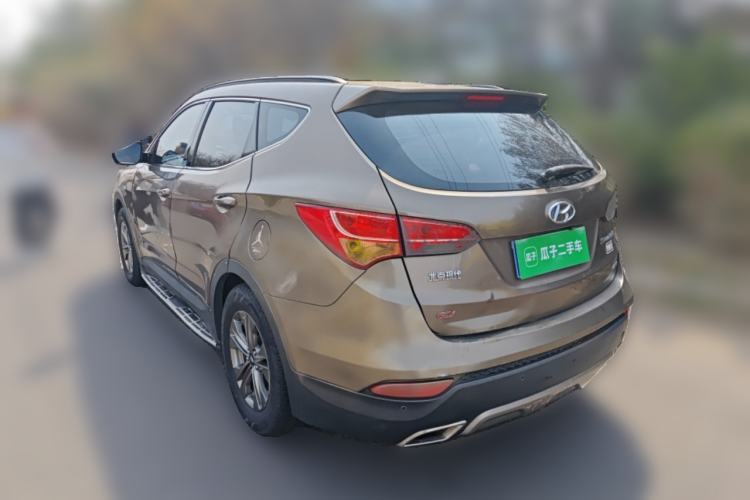 Used Hyundai Santa Fe 2013 2.4L Automatic 2WD Comfort Edition