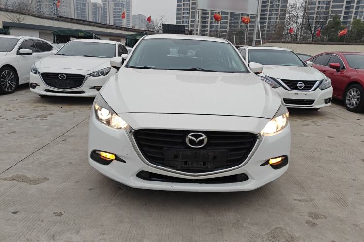 Used Mazda Mazda 3 Axela 2017 Hatchback 1.5L Automatic Comfort Model Emission Standard China V