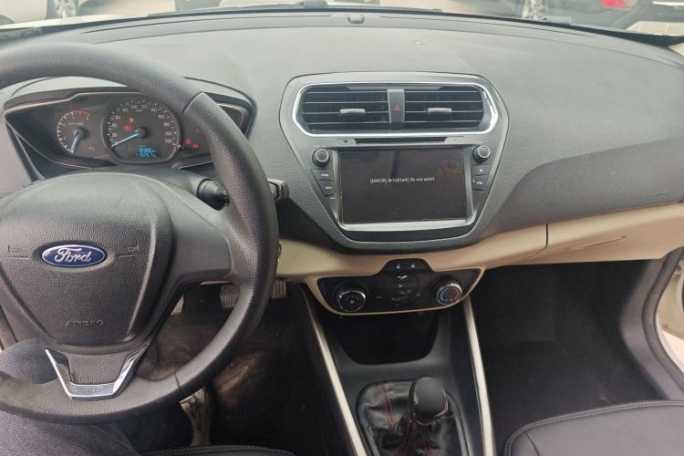 Used Ford Escort 2015 1.5L Manual Comfort Model
