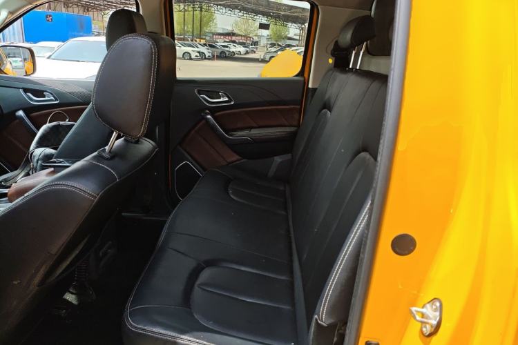 Used JMC Yuhu EV 2022 4x2 LX JX1032PSEF5BEV Left Rear Seat