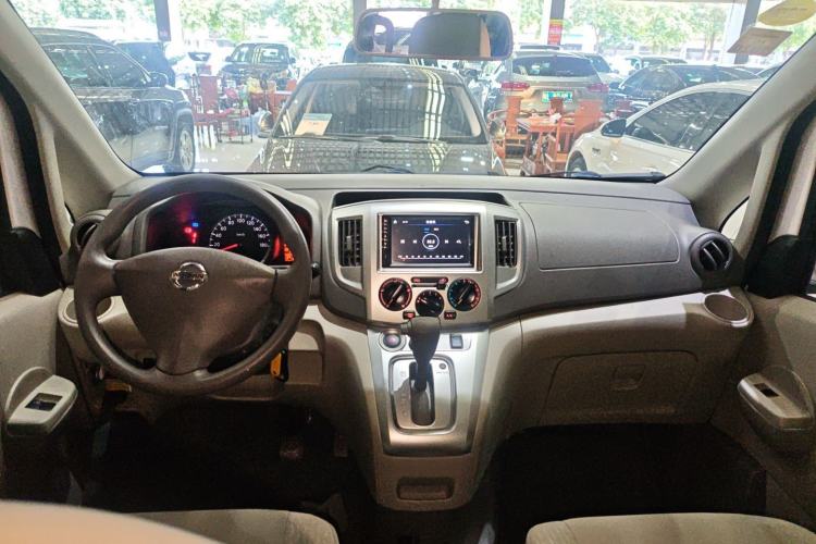 Used Nissan NV200 2018 1.6L CVT Luxury Model
