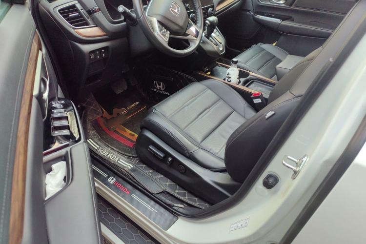 Used Honda CR-V 2021 240TURBO CVT 2WD Fashion Edition