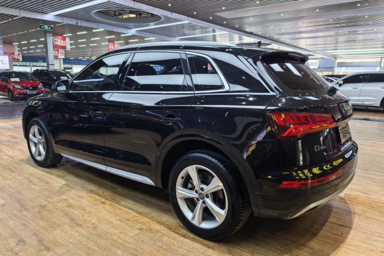 Used Audi Q5L 2018 40 TFSI Prestige Edition China VI Emission Standard
