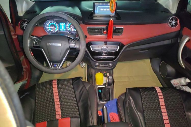 Used Haval H1 2016 Blue Label 1.5L AMT Luxury Model