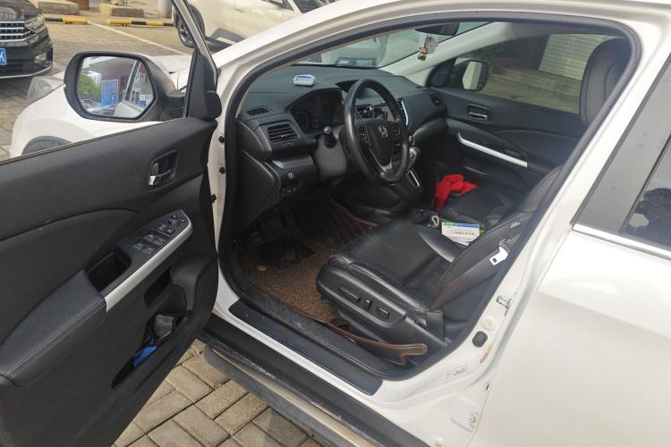 Used Honda CR-V 2015 2.4L four-wheel drive luxury version
