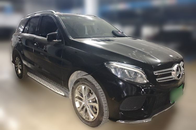 Used Mercedes-Benz GLE 2016 GLE 320 4MATIC Dynamic Edition Front Right 45 Deg