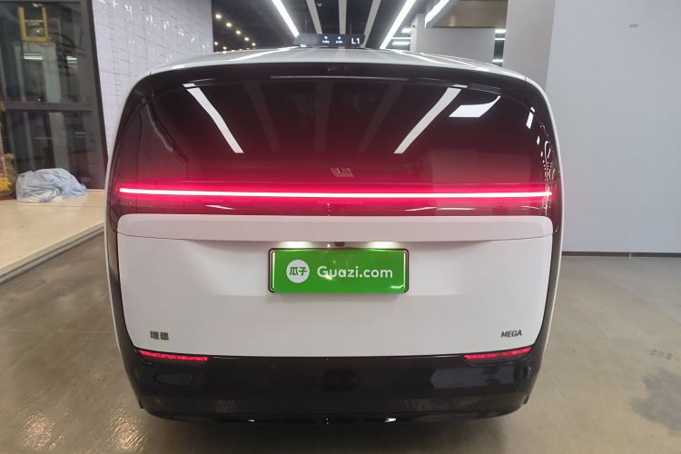 Used Li Auto MEGA 2024 Ultra Model