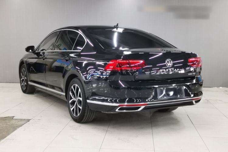 Used Volkswagen Magotan 2020 330TSI DSG Leading Model Exterior 8