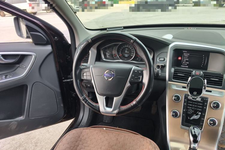 Used Volvo XC60 2017 T5 Smart Upgrade Edition
