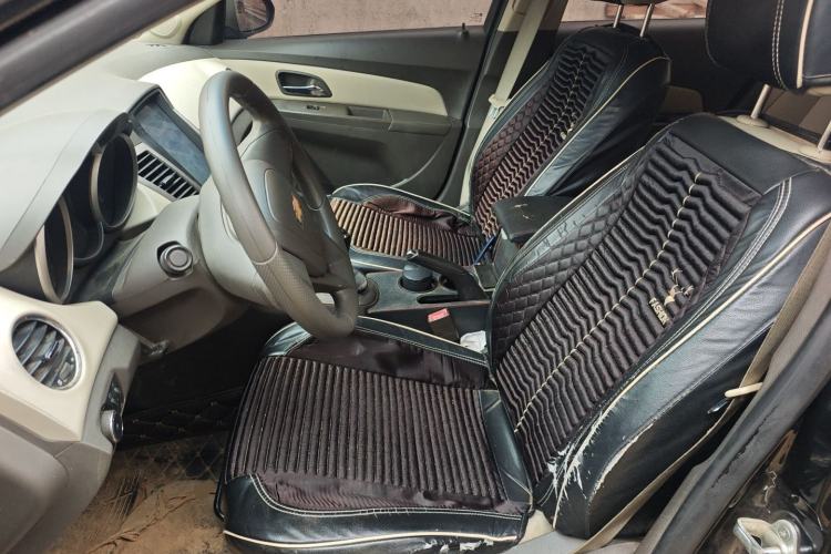 Used Chevrolet Cruze 2015 1.5L Classic SL MT