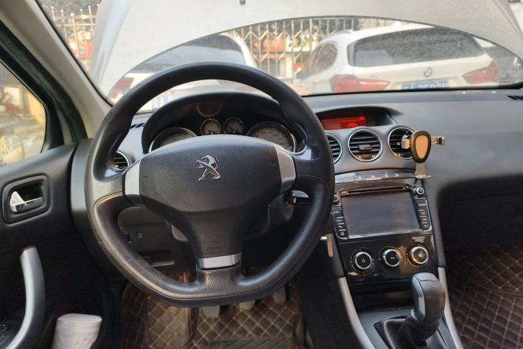 Used Peugeot 408 2013 2.0L Manual Comfort Edition Steering Wheel