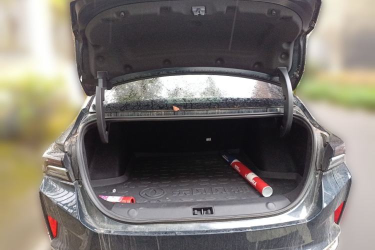 Used Dongfeng Aeolus Yixuan MAX 2021 1.5T Ultra-Stylish Trendsetter Edition
