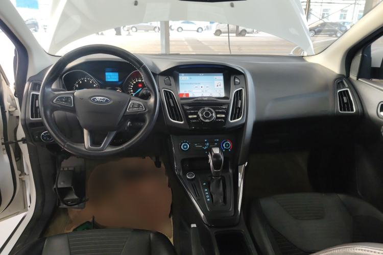 Used Ford Focus 2018 Hatchback Classic 1.6L Automatic Trendy SmartDrive Edition