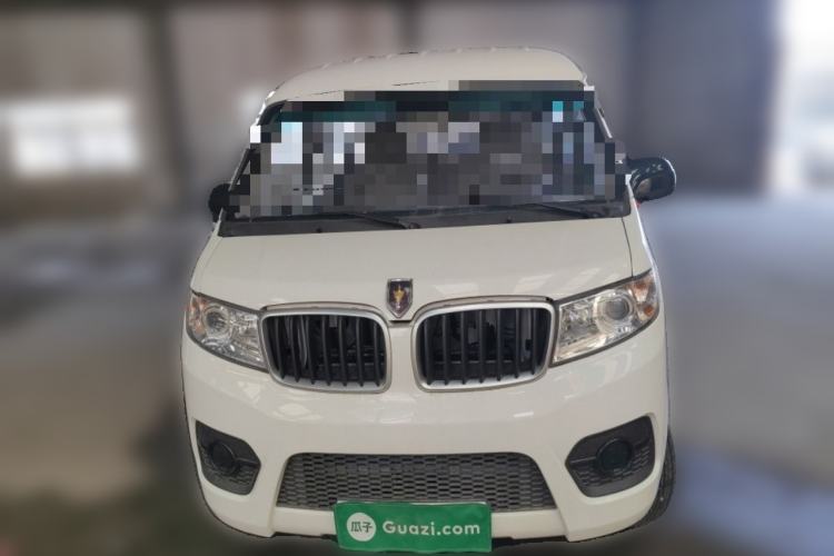 Used Jinbei Hiace X30 2024 1.5L Champion Edition Passenger Vehicle 5/6/7 Seats Front