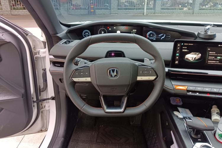 Used CHANGAN UNI-V 2024 1.5T Prestige Edition